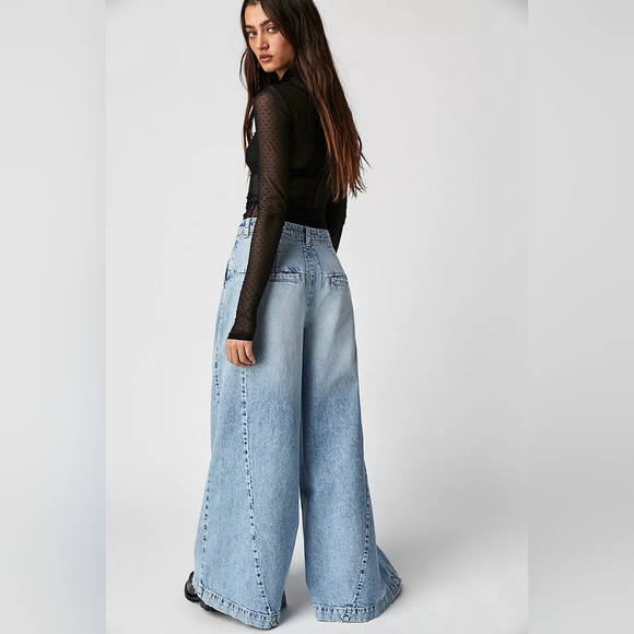 SOLD - Picture 5 of 9